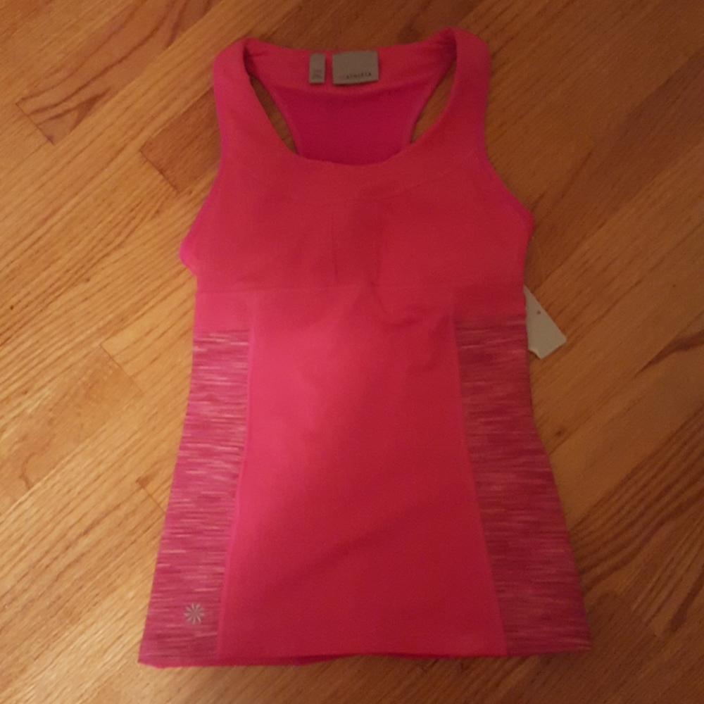 Workout tank with built in bra